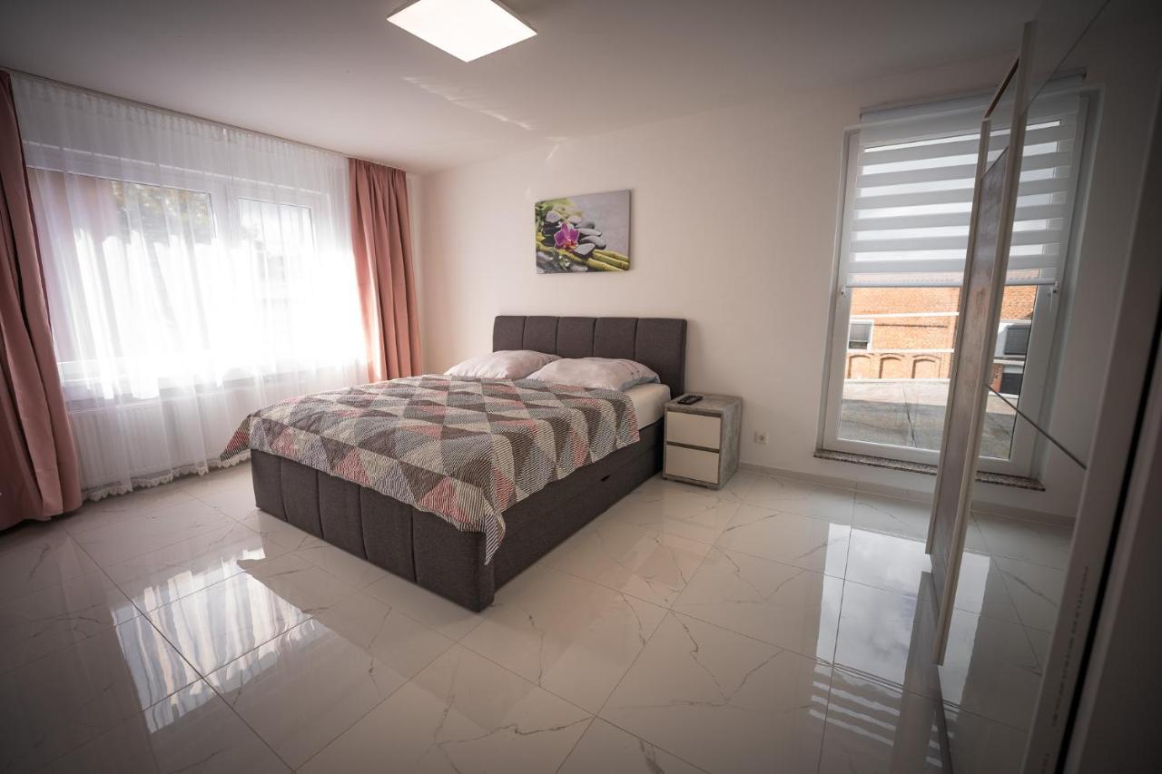 Wunderschoene Ferienwohnung In Solingen-Mitte Kültér fotó