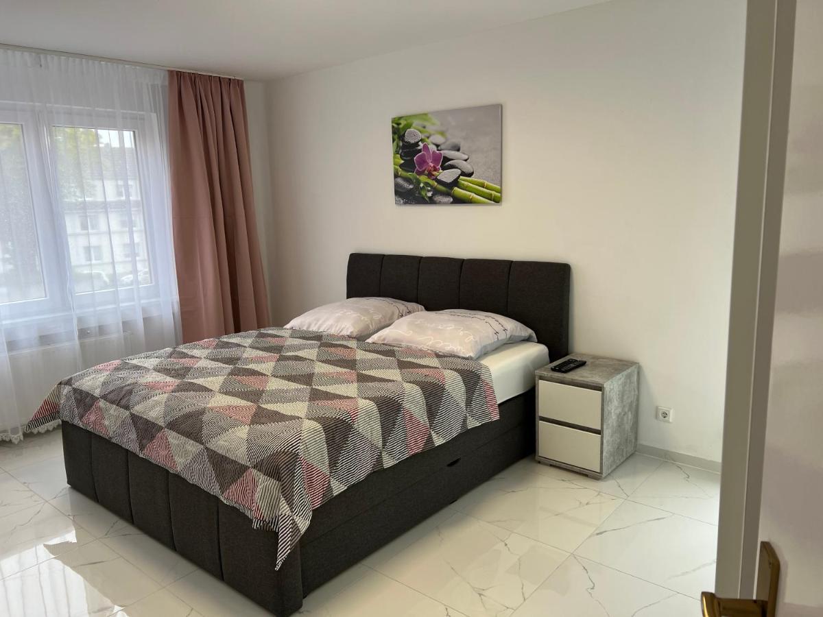 Wunderschoene Ferienwohnung In Solingen-Mitte Kültér fotó